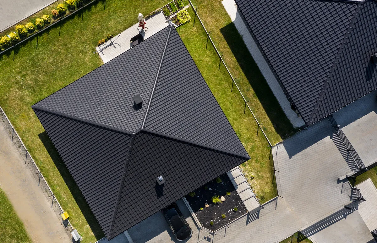 Jaka dachówka na dach kopertowy?