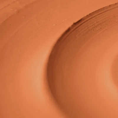 Ciemnobrązowa angoba