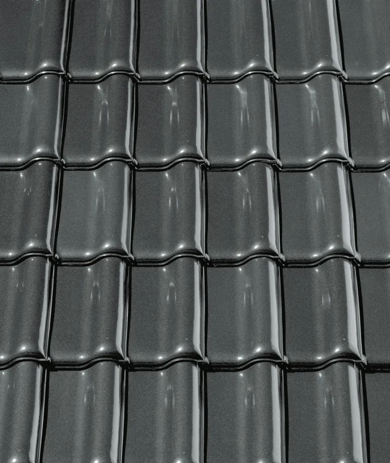 W kolorze łupka kryształowa glazura