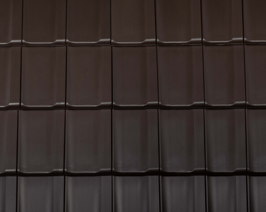 Ciemnobrązowa angoba – laying