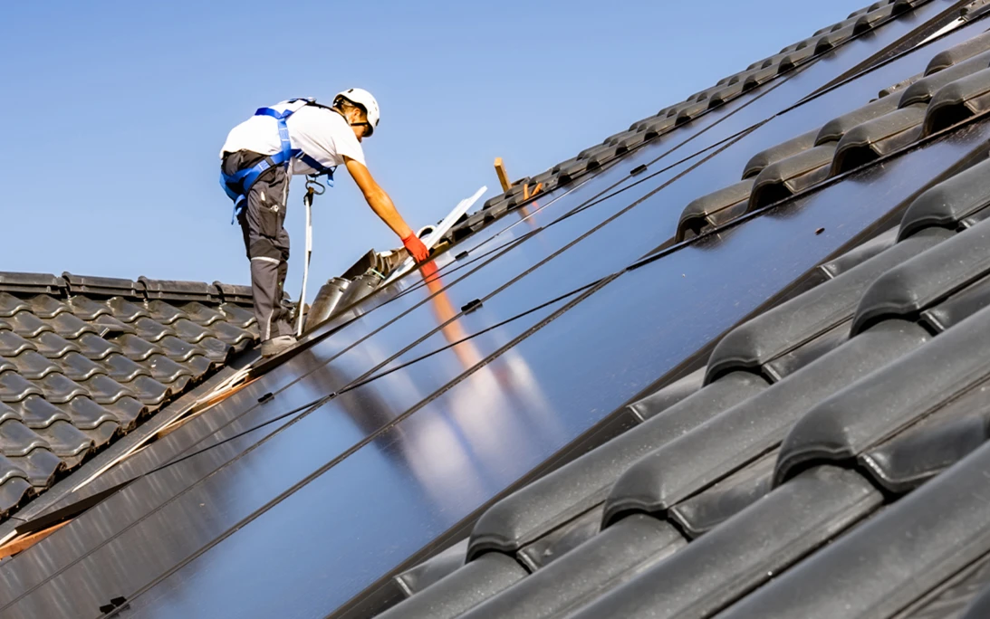 Zintegrowany system fotowoltaiczny SunLACE