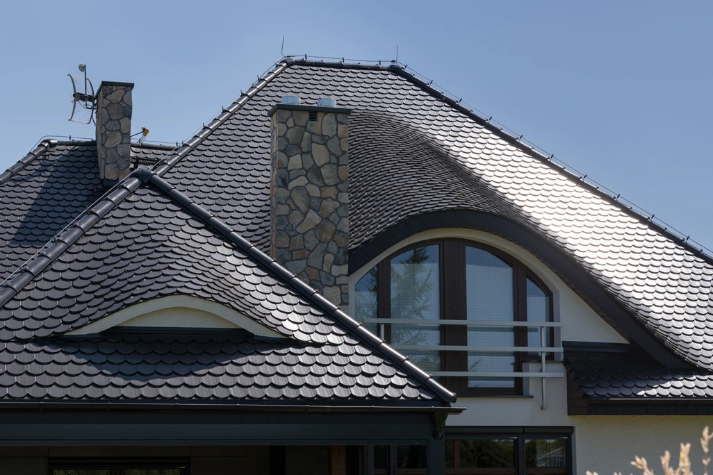 Układanie dachówki karpiówki krok po kroku - praktyczny poradnik